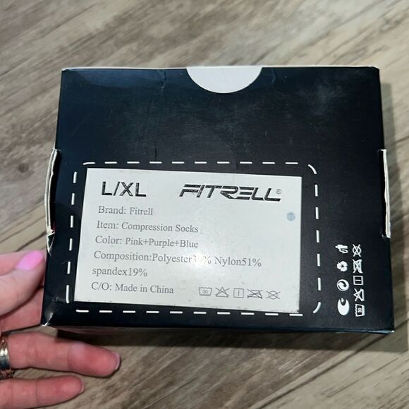 Compression socks - Picture 1 of 2